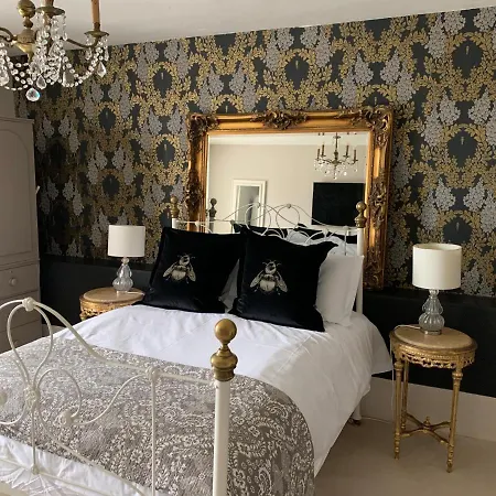 Bed & Breakfast Coswarth House With Breakfast At Rick Stein's